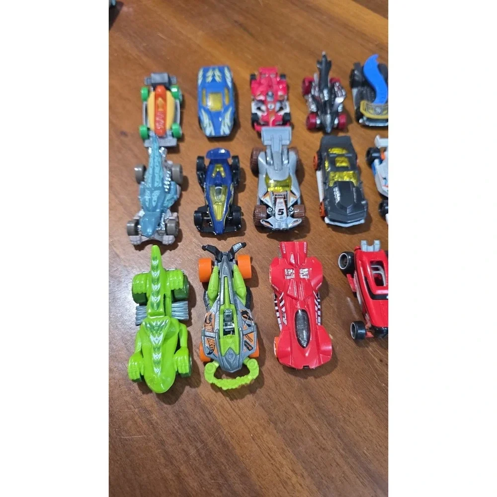Hot Wheels Diecast Toy Car Lot Street Wiener Formula Racing Fantasy Cars